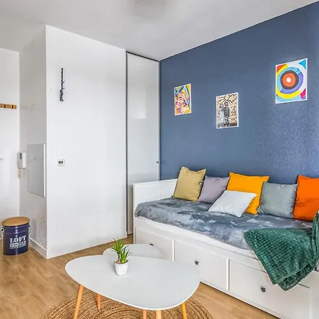 Apartment Studio Outremer - Welkeys La Rochelle (Charente-Maritime)